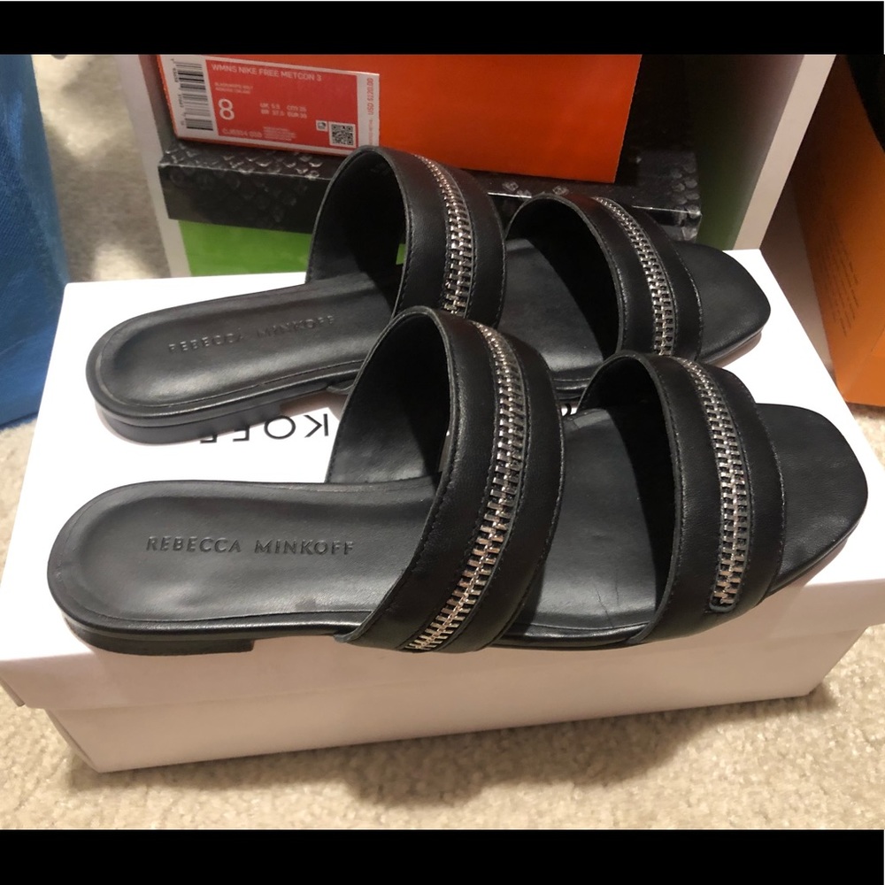 *NEW* Black Leather Zip Detail Sandal